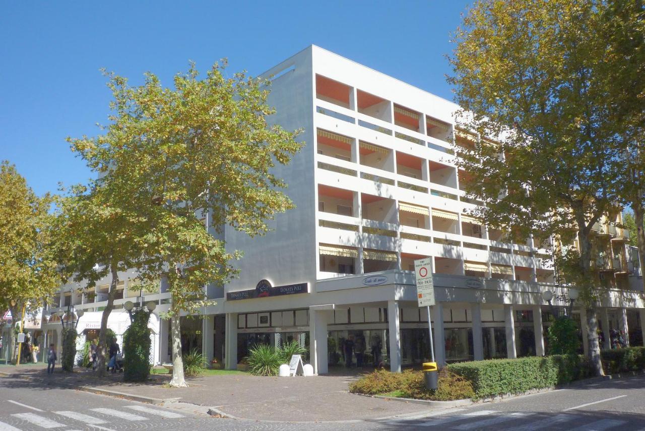 Appartamenti Ferrari Bibione Exterior foto